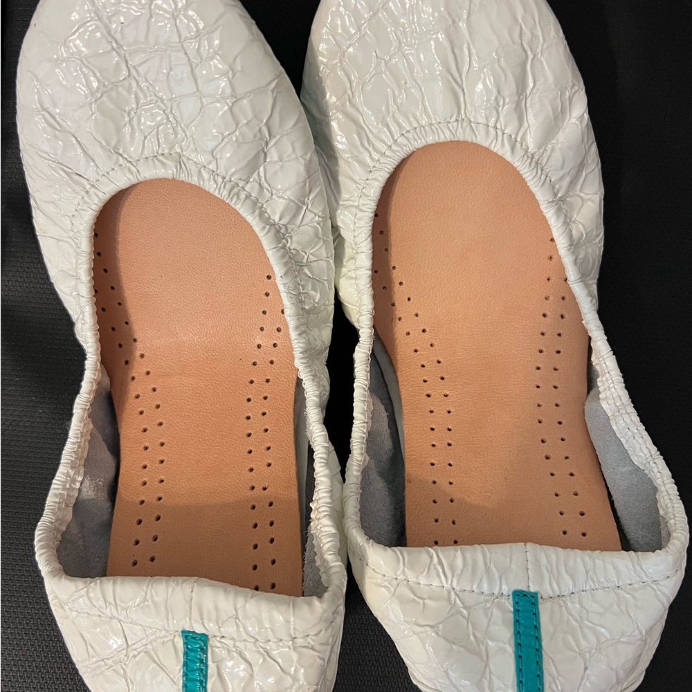 Tieks Diamond White Croc -  6
